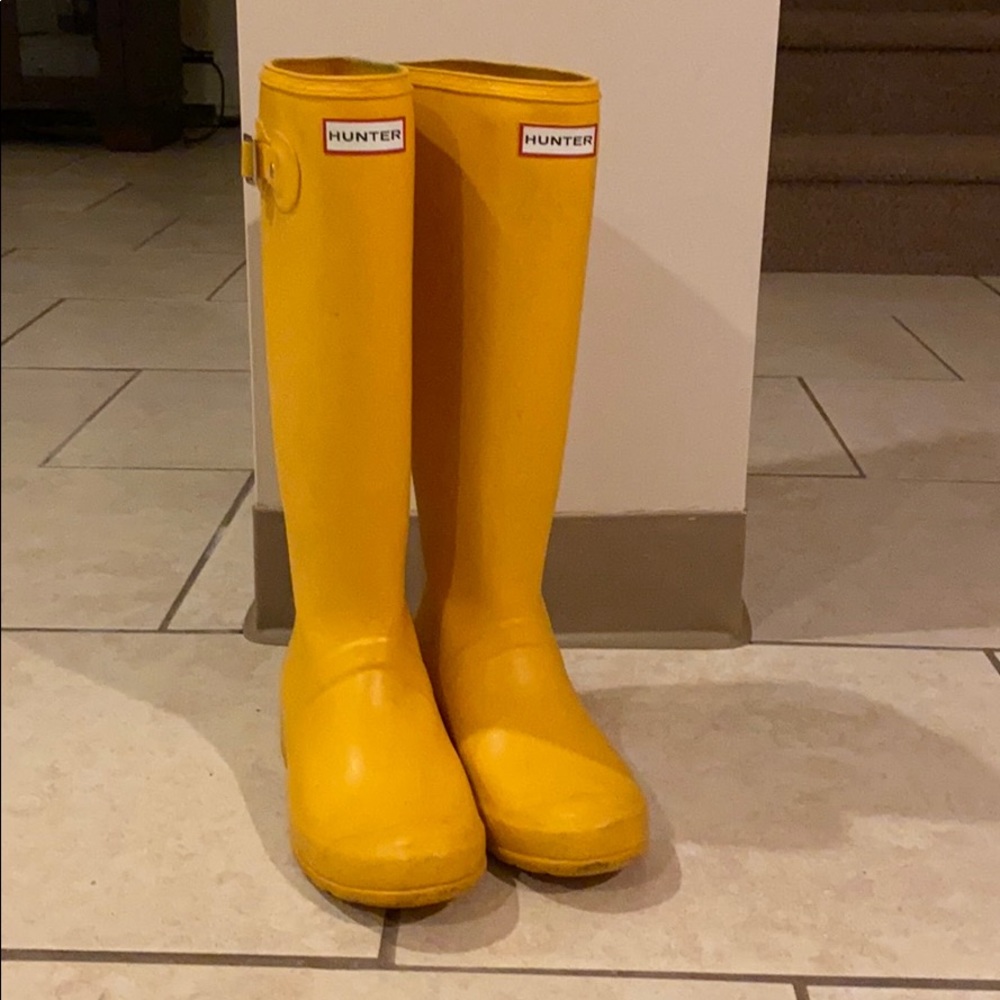 Hunter Rain Boots, size 9